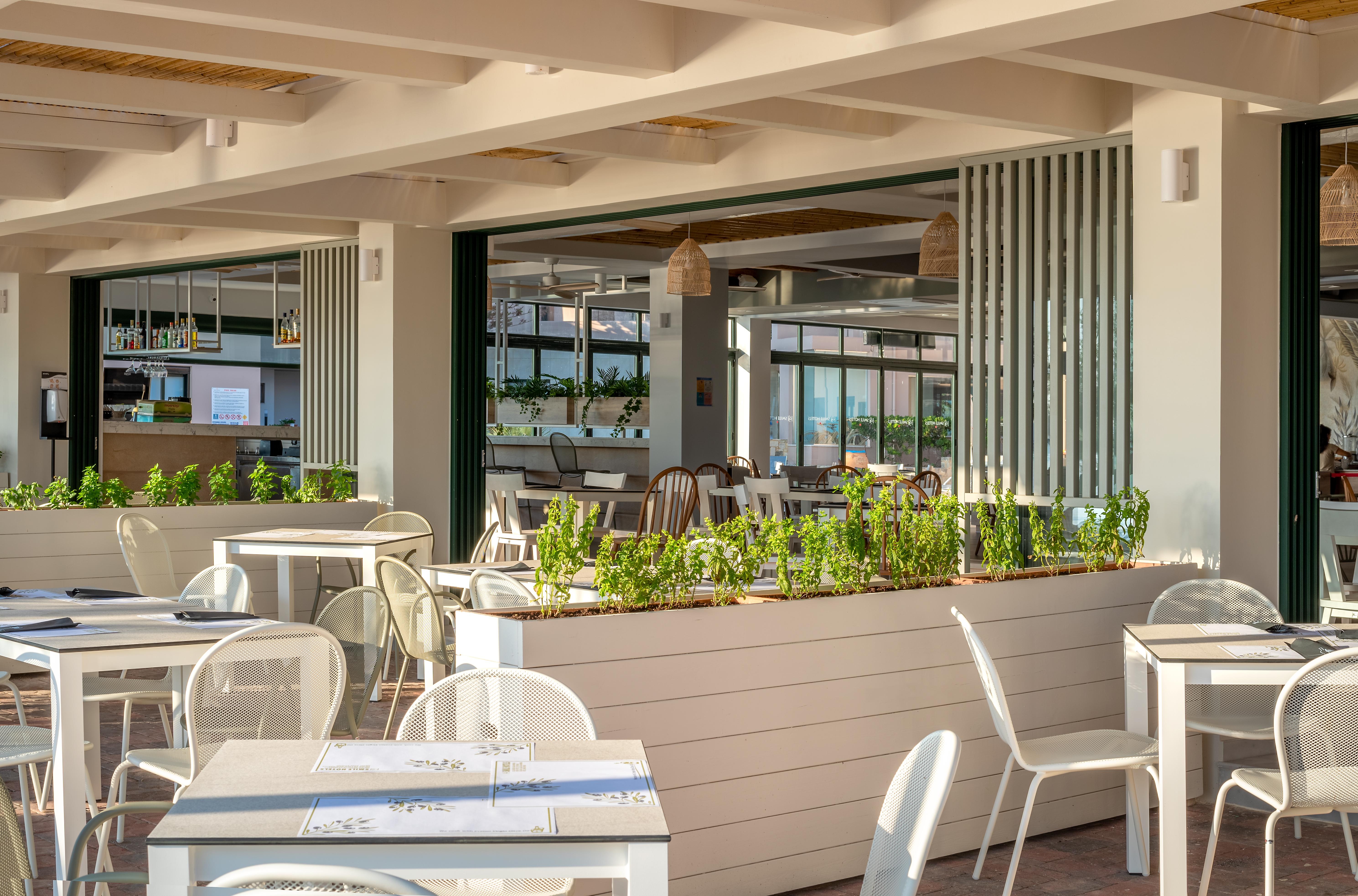 Iolida Beach By Smile Hotels Agia Marina  Exterior photo